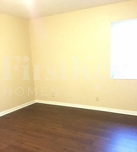 4317 Honeysuckle Ave — Photo 15