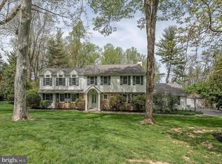 586 Mount View Rd, Berwyn, PA 19312