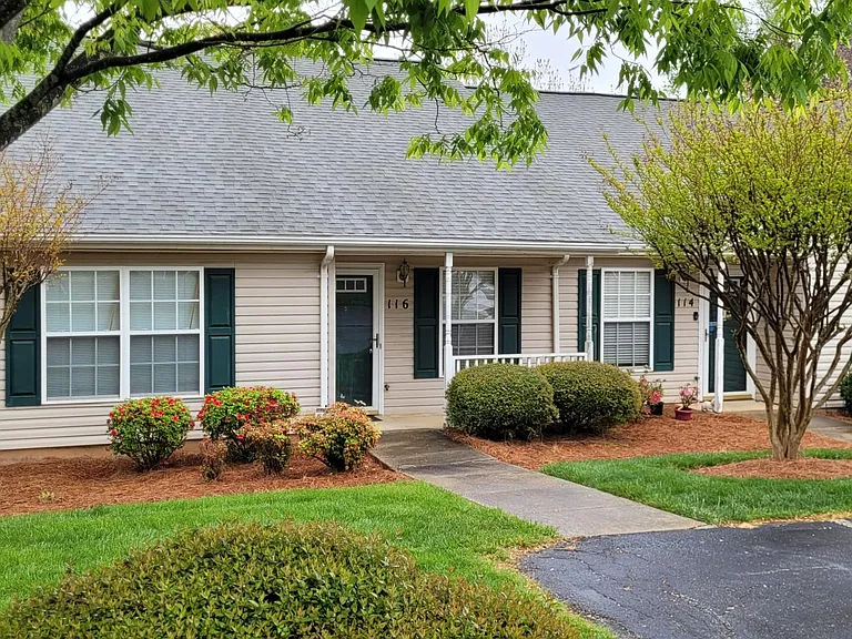 116 Wesley Harris Cir — Photo 1