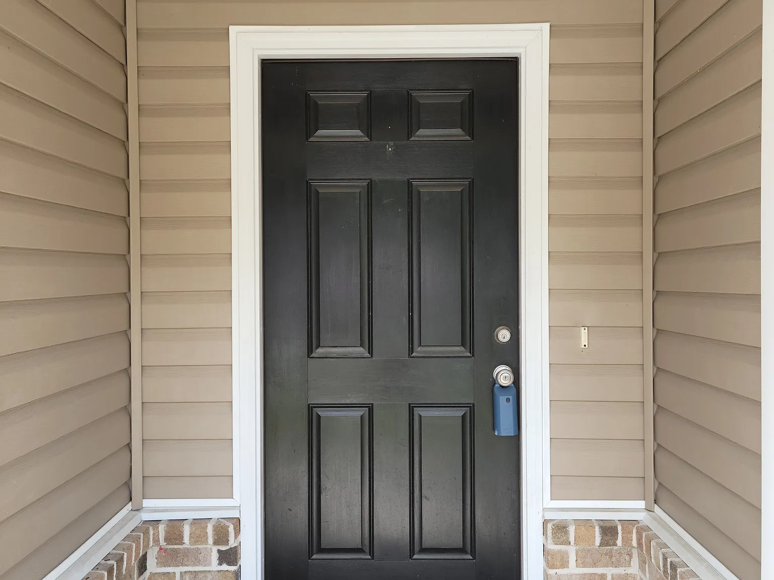 104 Clydesdale Court - 1 — Photo 2