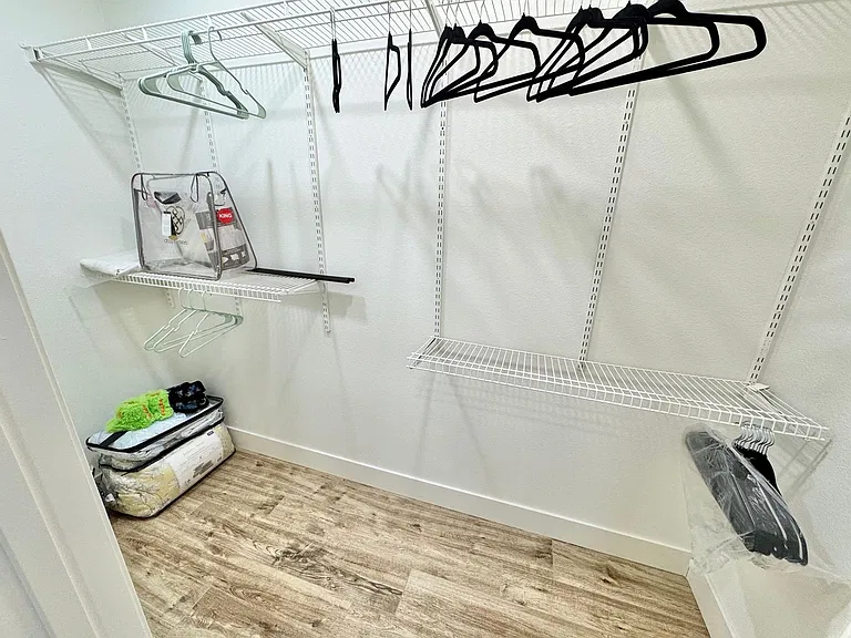 8852 Winter Sky Ave — Photo 22