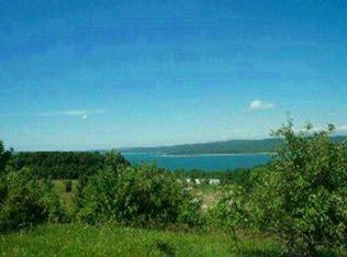 190 Ridge St, Boyne City, MI 49712