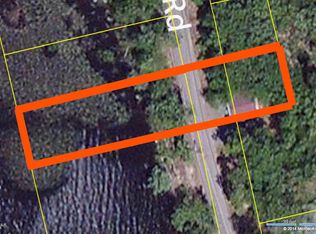 11 Westcolang Rd, Lackawaxen, PA 18435