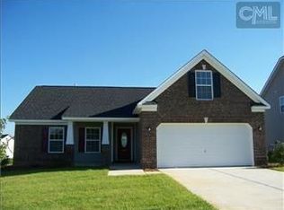 925 Farnsworth Ln, Hopkins, SC 29061