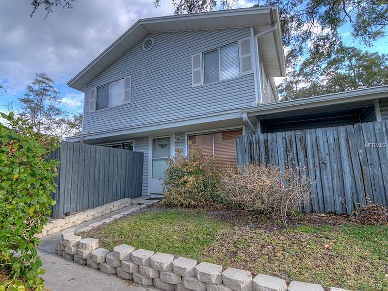 1st image of 636 Heatherton Vlg