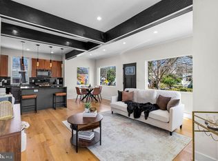 713 Croissant Pl SE, Washington, DC