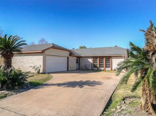 16330 Summer Dawn Ln, Houston, TX 77095