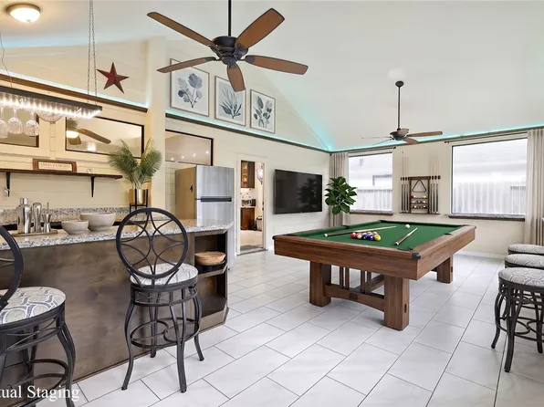 8506 Regalbrook Dr, Houston, TX 77095