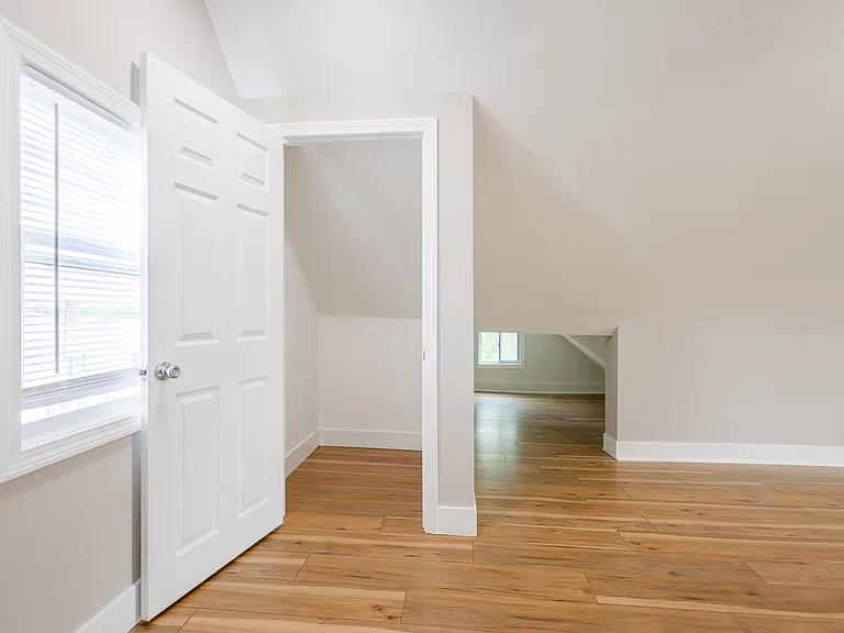 31 Graham St #2 — Photo 23