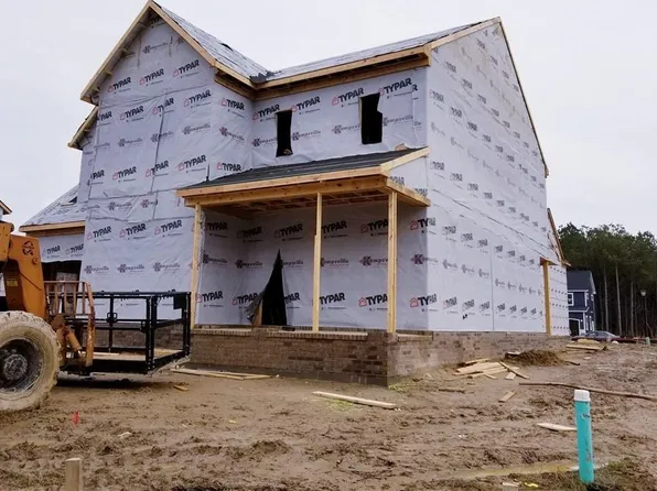111 Justify Ln, Suffolk, VA 23435