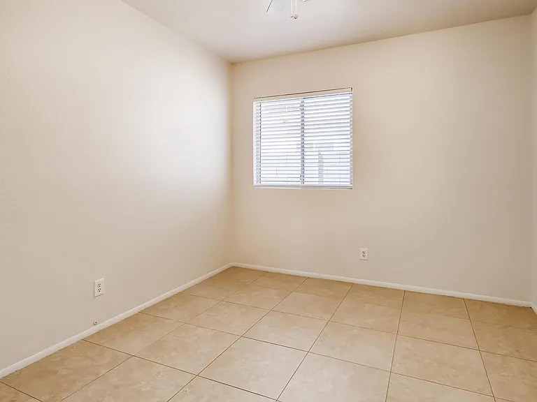 8726 W Bobby Lopez Dr — Photo 21