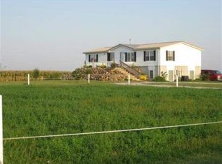 5197 W 200 N, Wolcott, IN 47995