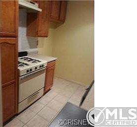 1st image of 18620 Hatteras St Unit 263