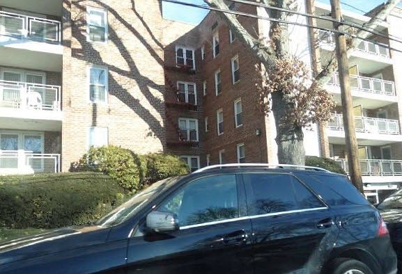 2nd image of 110 Brooklyn Ave APT 3K