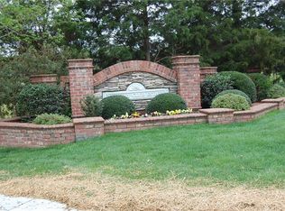 2857 Saint Giles Ct, High Point, NC 27262