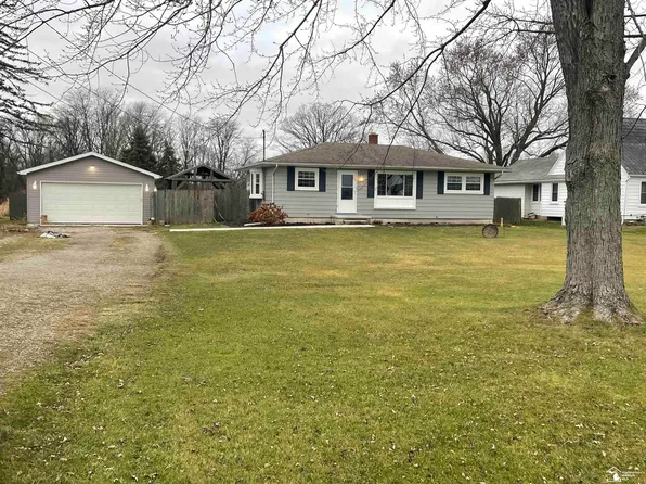 4165 Laplaisance Rd, La Salle, MI 48145