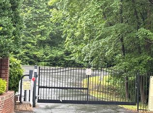 135 Stanley Dr, Troy, NC 27371