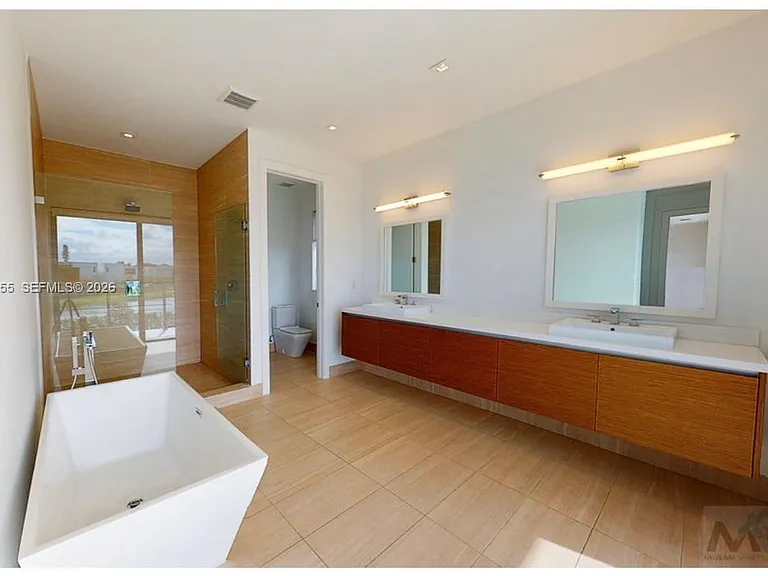 16580 Sunset Way — Photo 24