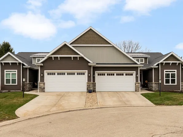 21 Bentley Way, Fitchburg, WI 53711