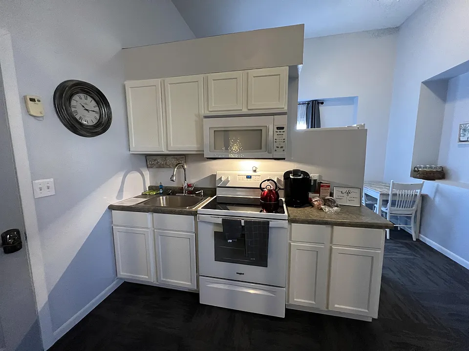101 Main Ave S #7