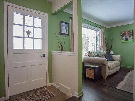 2nd image of 14437 Robinwood Dr