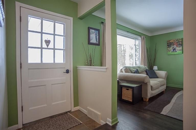 14437 Robinwood Dr, Plymouth, MI 48170 Zillow