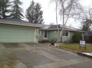 2526 Saint Charles Way, Medford, OR
