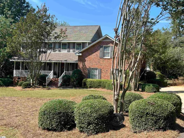 98 Huntingdon Rd, Clinton, SC 29325