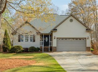 3149 Clear Ridge Dr, Trinity, NC 27370