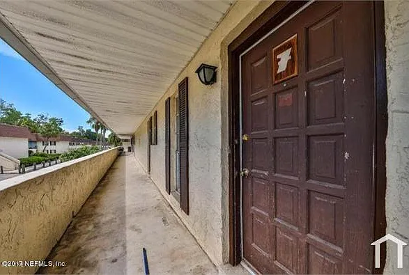 1713 El Camino Rd #7 — Photo 4