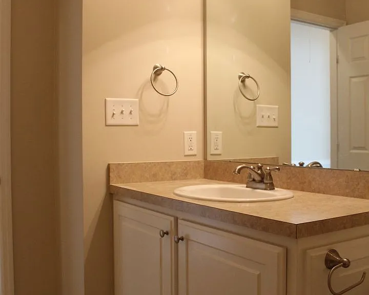 205 Stillwater Creek Dr — Photo 13