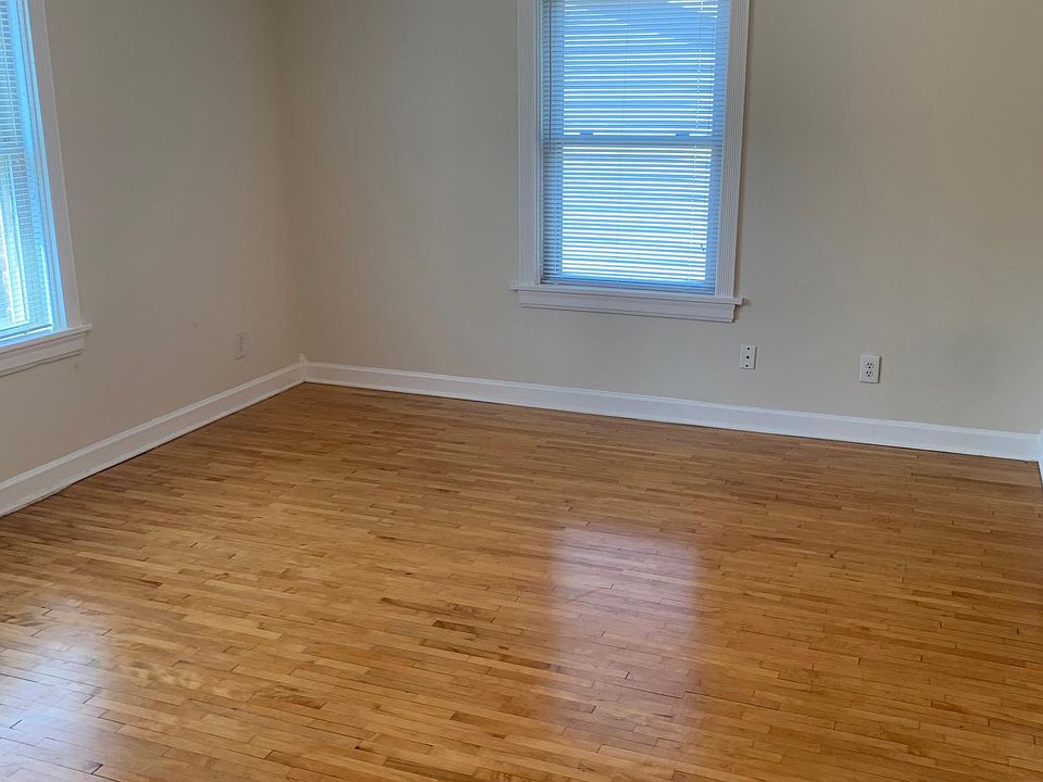 1st image of 1880 Grand Ave #106