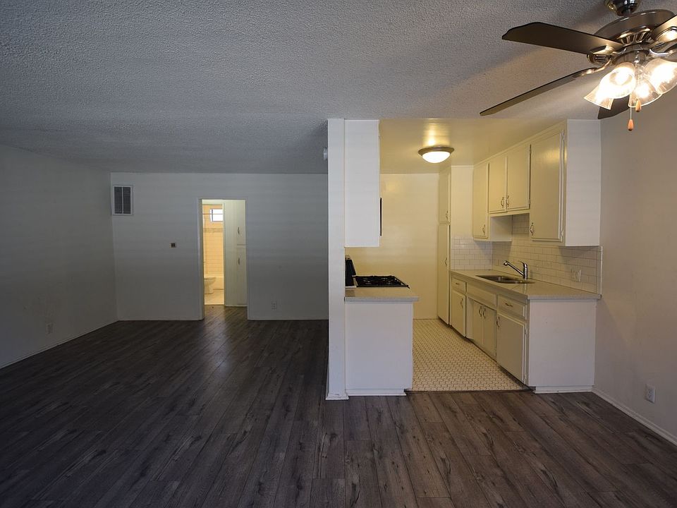 10745 Apartment Rentals North Hollywood, CA Zillow