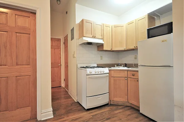 Rented by Corcoran | media 12