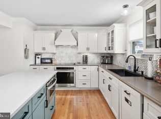 606 Whittington Pl, Deale, MD 20751