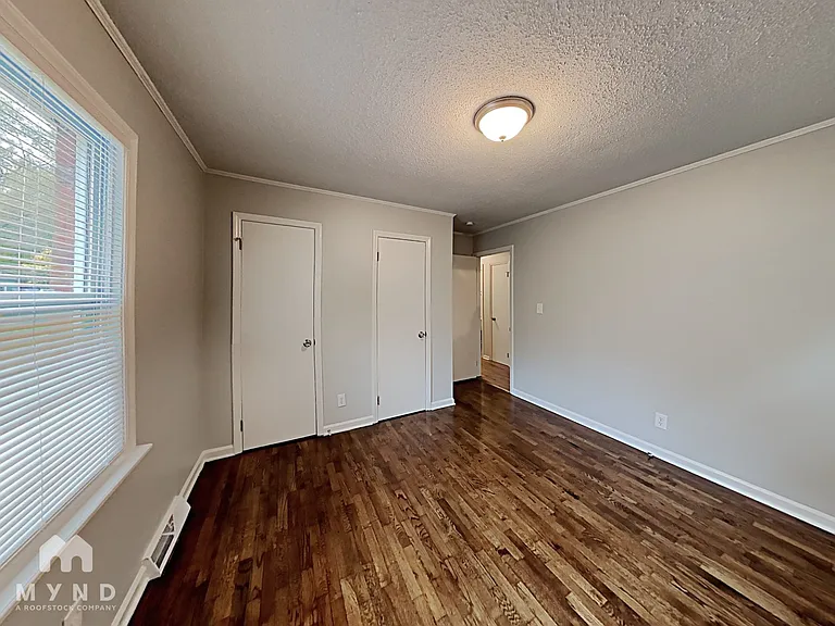 311 E Morrow Ave — Photo 13