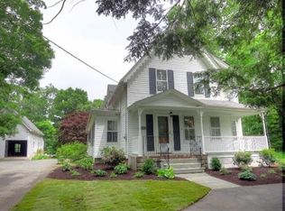 28 Franklin St, Holliston, MA 01746
