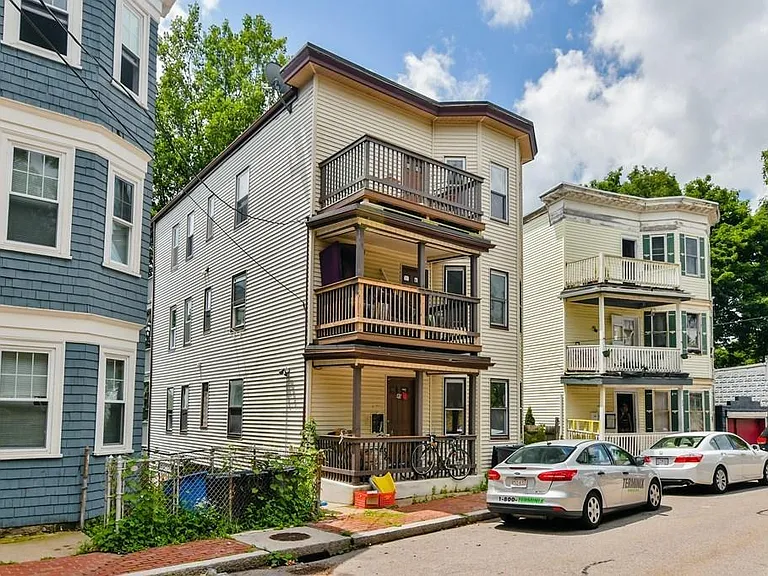 45 Beech Glen St #2 — Photo 27