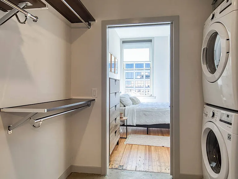 Marshall Floorplan Walk-In Closet