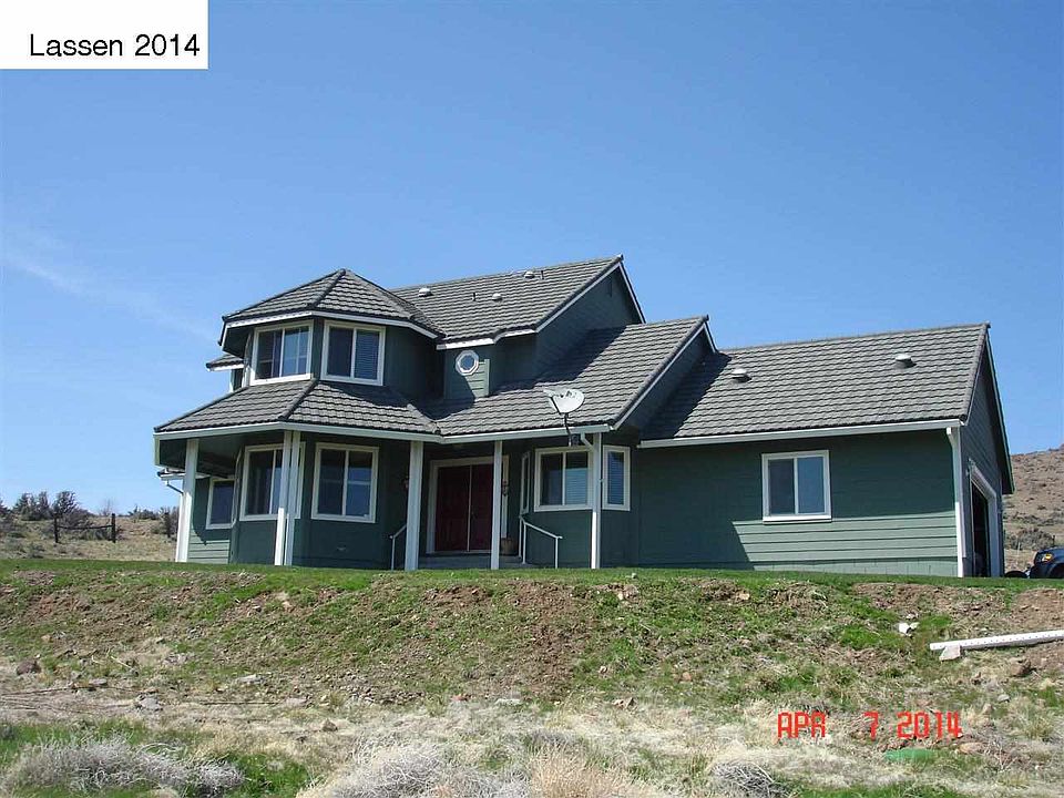 1st image of 698-425 Castlerock Rock