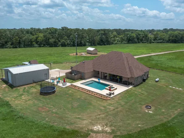 380 Vz County Road 1832, Grand Saline, TX 75140