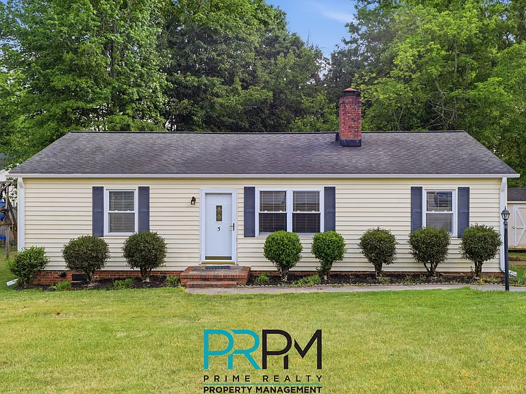 5 Parkstone Ct — Photo 1