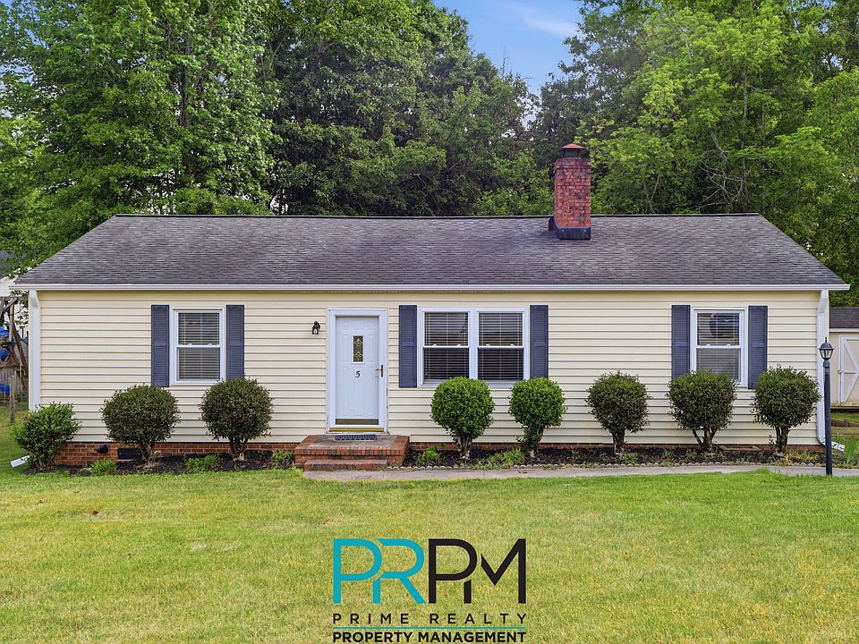 1st image of 5 Parkstone Ct