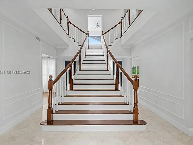 5000 SW 73rd Ter — Photo 5