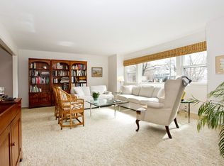 5 Fairlawn Pkwy, Rye Brook, NY 10573