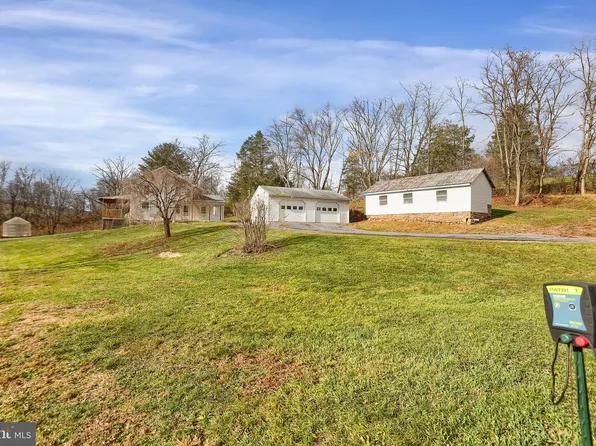 59 Annie Ln, Mount Pleasant Mills, PA 17853