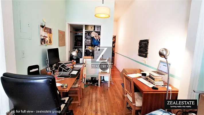 Rented by ZealEstate Group Inc | media 6