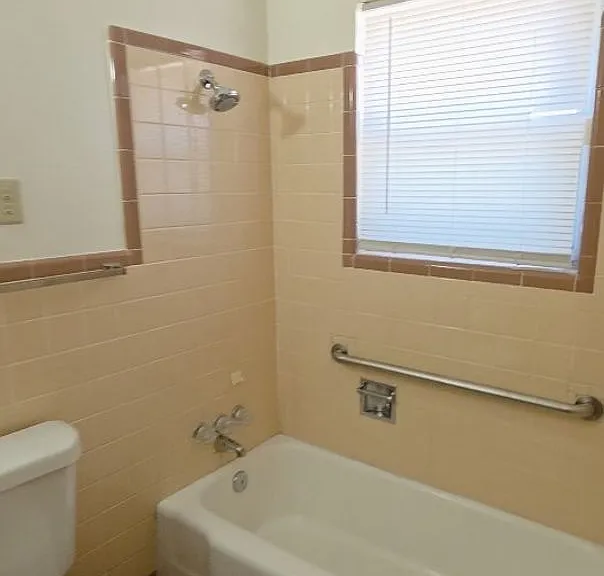 303 Nauert St — Photo 33
