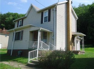 50 Campbell St, Creekside, PA 15732