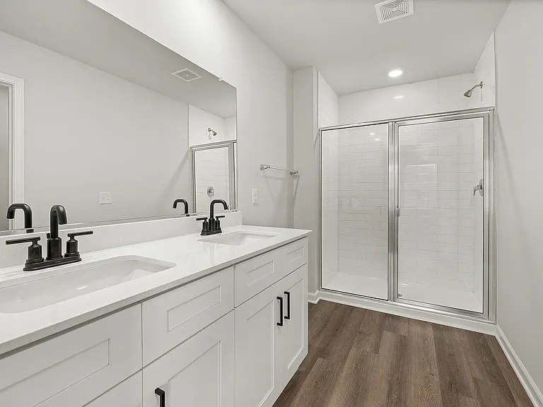 23-web-or-mls-7K5A7487
